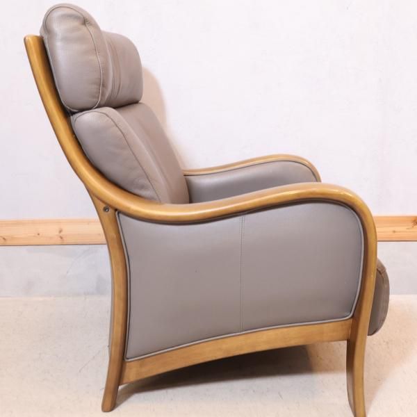 karimoku(カリモク家具)のdirettore(ディレトーレ)シリーズの本 karimoku(カリモク家具)のdirettore(ディレトーレ)シリーズの本