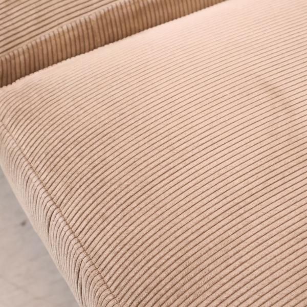 MOMO natural(モモナチュラル)のMOSS(モス) 2Pソファーです MOMO natural(モモナチュラル)のMOSS(モス) 2Pソファーです
