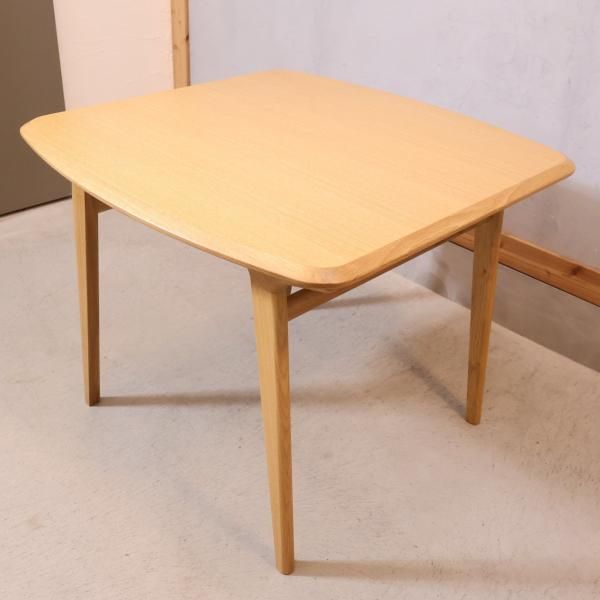 IDEE IKI オーク材テーブル IKI DINING TABLE 1400｜ダイニングテーブル｜IDEE SHOP Online