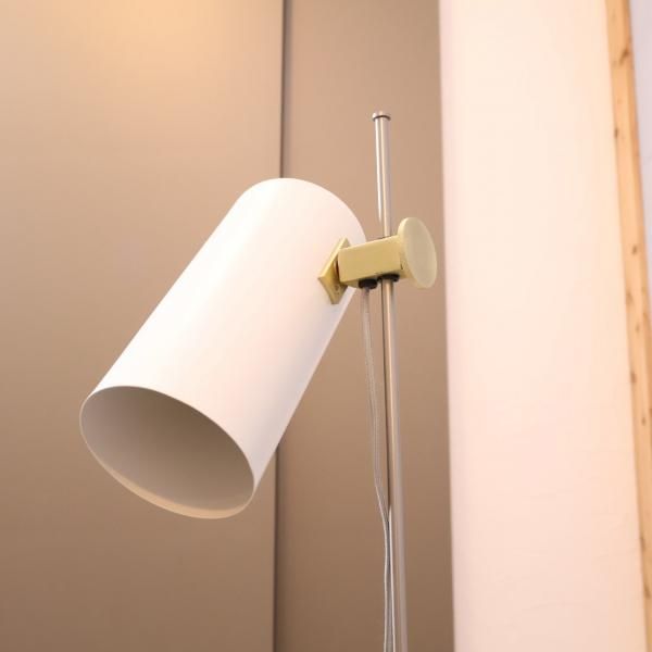 DI CLASSE(ディクラッセ)のBinario floor lamp(ビナーリオ DI CLASSE(ディクラッセ)のBinario floor lamp(ビナーリオ