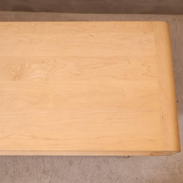 karimoku(カリモク家具)のメープル材を使用したT4470センター karimoku(カリモク家具)のメープル材を使用したT4470センター