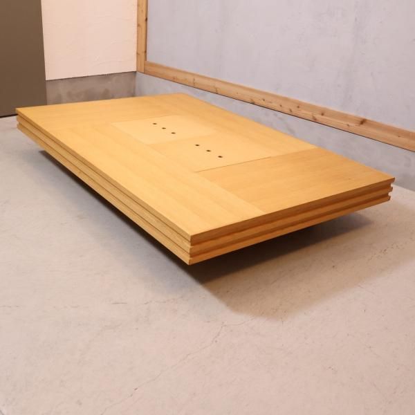 ACTUS(アクタス)で取り扱われていたKAKOMI(カコミ) オーク材 ACTUS(アクタス)で取り扱われていたKAKOMI(カコミ) オーク材