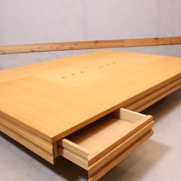 ACTUS(アクタス)で取り扱われていたKAKOMI(カコミ) オーク材 ACTUS(アクタス)で取り扱われていたKAKOMI(カコミ) オーク材