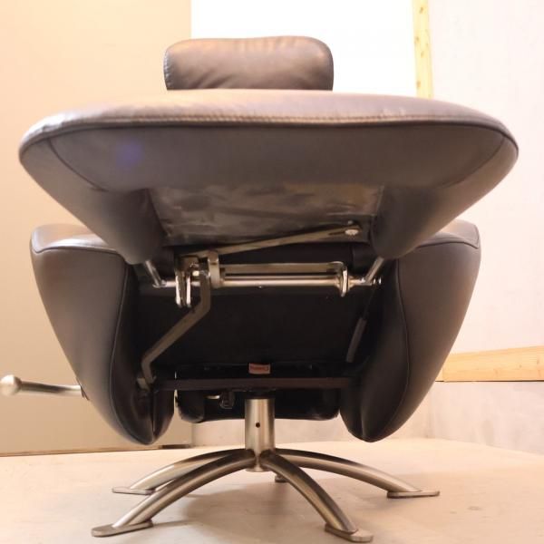 Cassina(カッシーナ) K10 DODO(ドド) シェーズロングです。上質 Cassina(カッシーナ) K10 DODO(ドド) シェーズロングです。上質