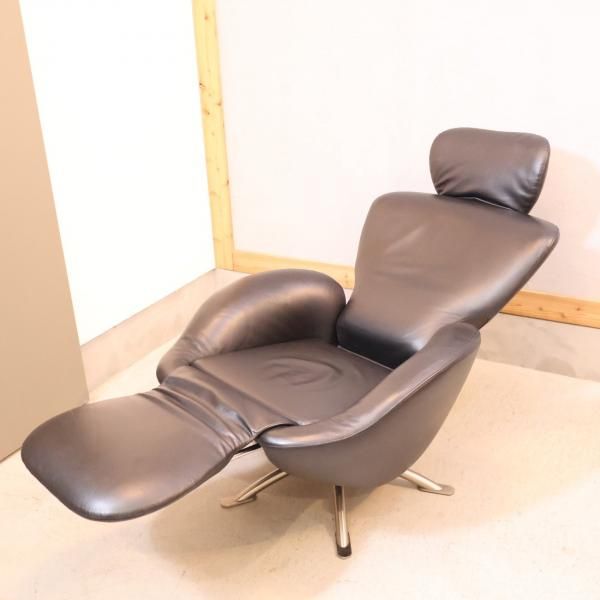 カッシーナ　椅子 Cassina(カッシーナ) K10 DODO(ドド) シェーズロングです。上質