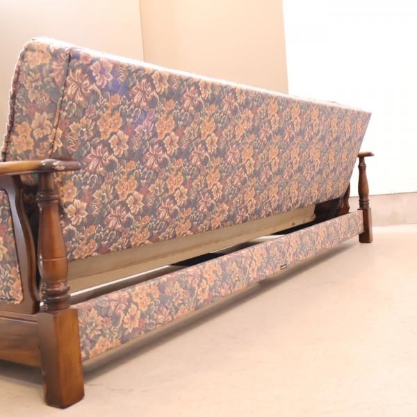 Karimoku(カリモク家具)のCOLONIAL(コロニアル)シリーズ Karimoku(カリモク家具)のCOLONIAL(コロニアル)シリーズ