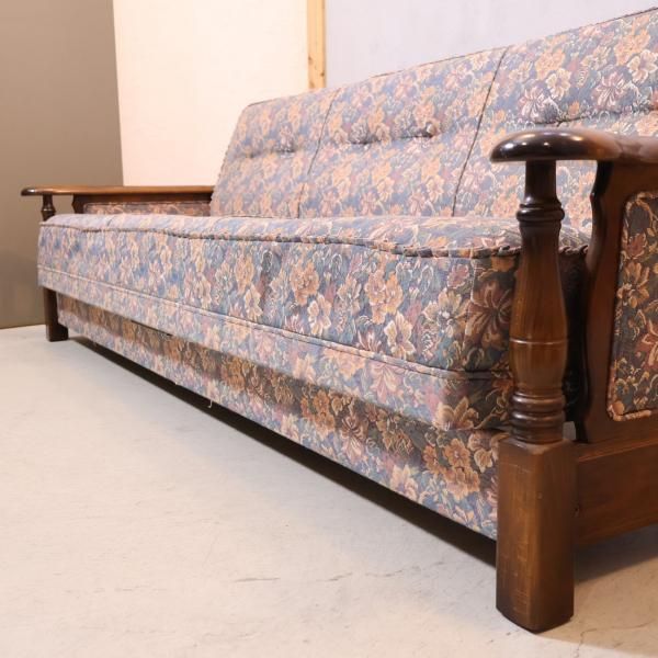 Karimoku(カリモク家具)のCOLONIAL(コロニアル)シリーズ Karimoku(カリモク家具)のCOLONIAL(コロニアル)シリーズ