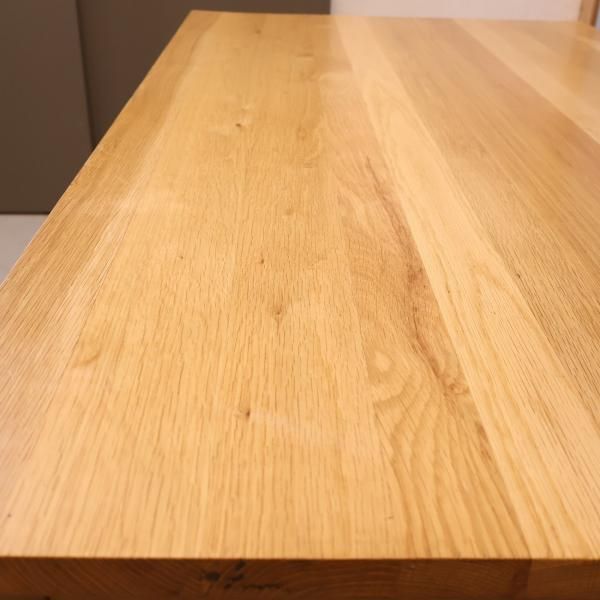 無印良品(MUJI)の人気のオーク材無垢材ダイニングテーブル 無印良品(MUJI)の人気のオーク材無垢材ダイニングテーブル