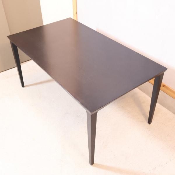 IDC OTSUKA(大塚家具)にて取り扱われているブランド秋田木工のN IDC OTSUKA(大塚家具)にて取り扱われているブランド秋田木工のN
