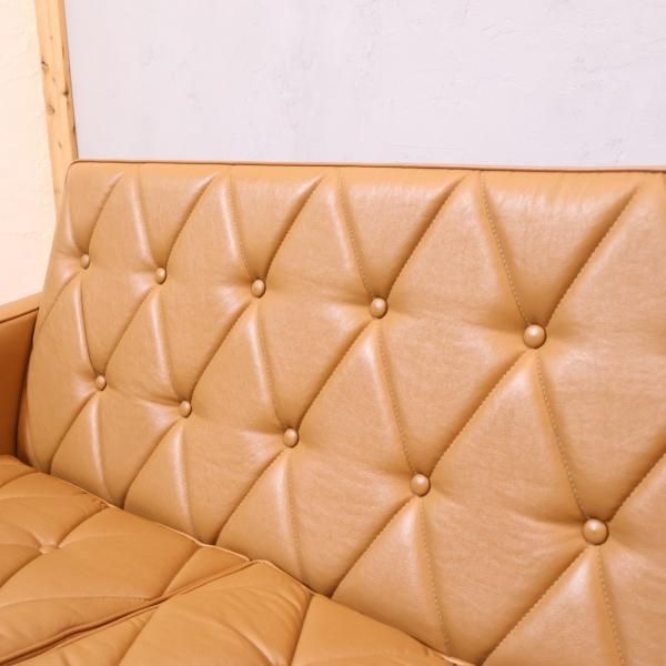 karimoku(カリモク家具)よりロビーチェア 3シーターです!レトロ karimoku(カリモク家具)よりロビーチェア 3シーターです!レトロ