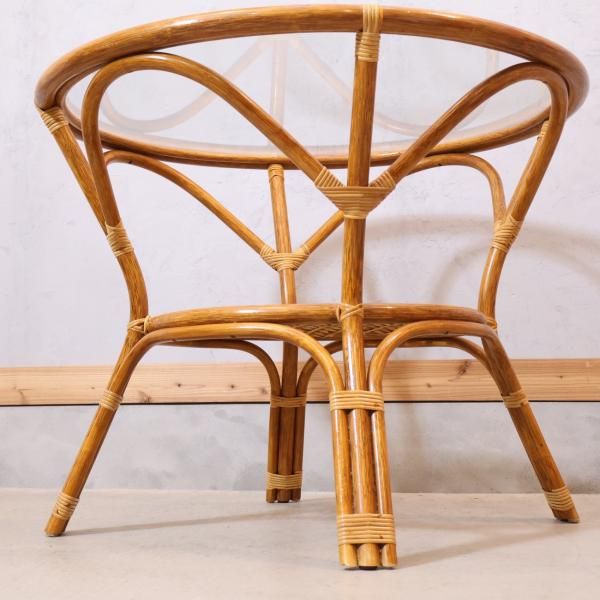 KAZAMA(カザマ)のラタンを使用したリゾートスタイルのガラス円形 KAZAMA(カザマ)のラタンを使用したリゾートスタイルのガラス円形