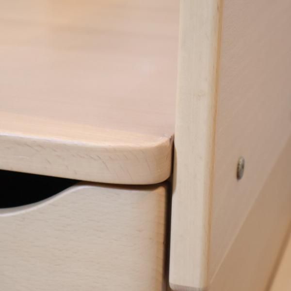 karimoku(カリモク)とBenesse(ベネッセ)のコラボ商品 学び成長 karimoku(カリモク)とBenesse(ベネッセ)のコラボ商品 学び成長