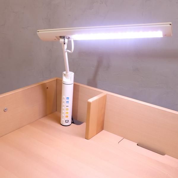 karimoku(カリモク)とBenesse(ベネッセ)のコラボ商品 学び成長 karimoku(カリモク)とBenesse(ベネッセ)のコラボ商品 学び成長