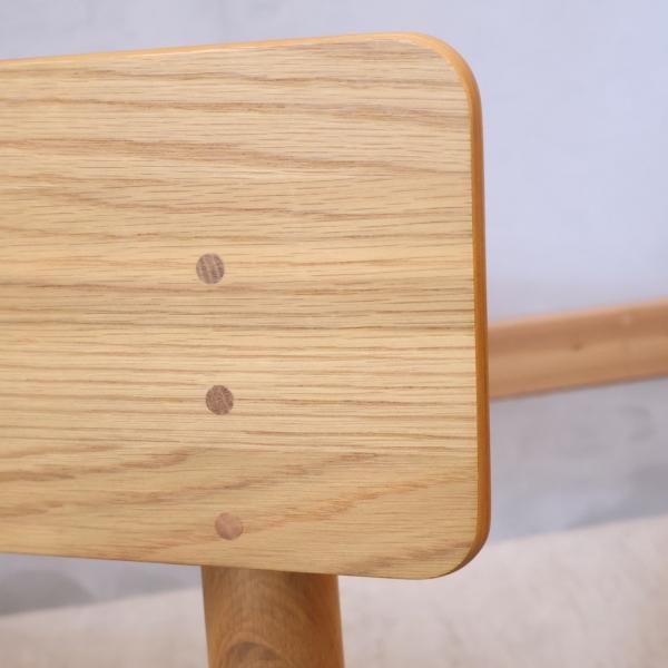 人気の無印良品(MUJI)のオーク材を使用したリビングダイニング背 人気の無印良品(MUJI)のオーク材を使用したリビングダイニング背