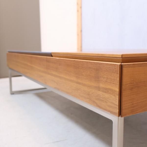 北欧デンマークのブランドBoConcept(ボーコンセプト)のChiva 北欧デンマークのブランドBoConcept(ボーコンセプト)のChiva