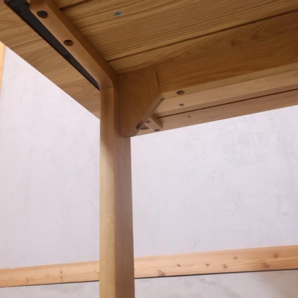 無印良品 木製リビンダイニングテーブル 幅130×奥行70×高さ65cmオーク材 無印良品 木製リビンダイニングテーブル 幅130×奥行70×高さ65cmオーク