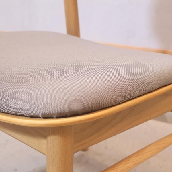 人気の無印良品(MUJI)のオーク無垢材を使用したリビング 人気の無印良品(MUJI)のオーク無垢材を使用したリビング