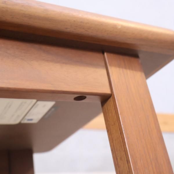 FUJI FURNITURE(冨士ファニチア)より天然木の自然な質感が魅力の FUJI FURNITURE(冨士ファニチア)より天然木の自然な質感が魅力の