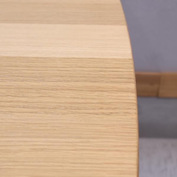無印良品(MUJI)で人気のオーク無垢材 ダイニングテーブル・丸脚 無印良品(MUJI)で人気のオーク無垢材 ダイニングテーブル・丸脚