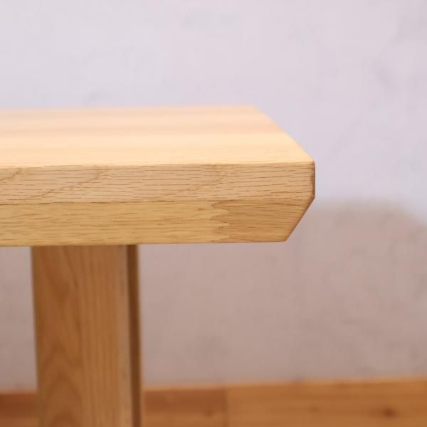 karimoku(カリモク家具)のオーク材を使用したダイニングテーブル karimoku(カリモク家具)のオーク材を使用したダイニングテーブル