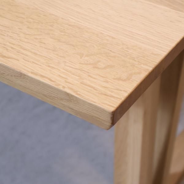 karimoku(カリモク家具)のオーク材を使用したダイニングテーブル karimoku(カリモク家具)のオーク材を使用したダイニングテーブル