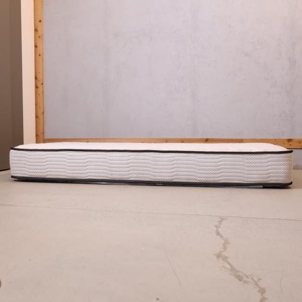 SIMMONS(シモンズ)社よりBackCare(バックケア) シングル