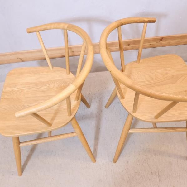 人気の無印良品(MUJI)のオーク無垢材を使用したダイニング 人気の無印良品(MUJI)のオーク無垢材を使用したダイニング