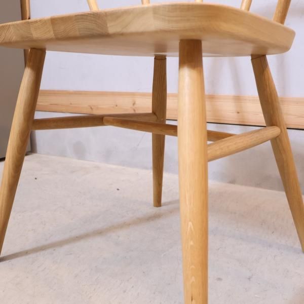 人気の無印良品(MUJI)のオーク無垢材を使用したダイニング 人気の無印良品(MUJI)のオーク無垢材を使用したダイニング