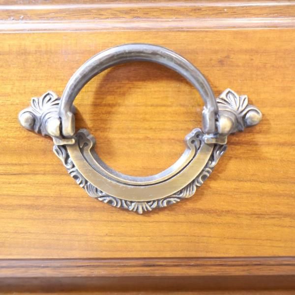 Karimoku(カリモク家具)の人気シリーズCOLONIAL(コロニアル)の両 Karimoku(カリモク家具)の人気シリーズCOLONIAL(コロニアル)の両