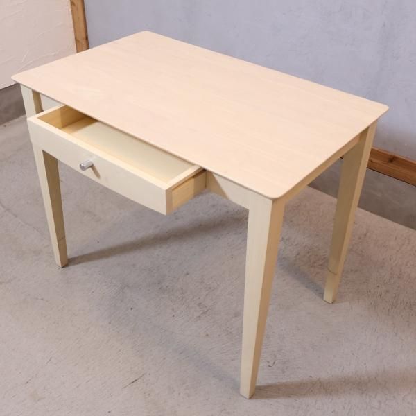 桜屋工業/CHERRY(チェリー)SD-622 デスクです。ホワイトカラーの 桜屋工業/CHERRY(チェリー)SD-622 デスクです。ホワイトカラーの