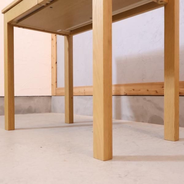 老舗家具メーカーHAMAMOTO(浜本工芸)のオーク材を使用したNo.28 老舗家具メーカーHAMAMOTO(浜本工芸)のオーク材を使用したNo.28