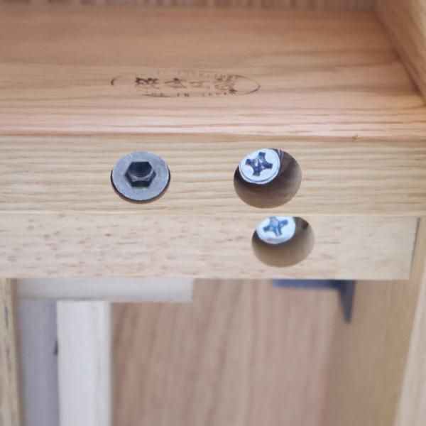 老舗家具メーカーHAMAMOTO(浜本工芸)のオーク材を使用したNo.28 老舗家具メーカーHAMAMOTO(浜本工芸)のオーク材を使用したNo.28