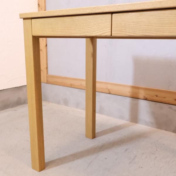 老舗家具メーカーHAMAMOTO(浜本工芸)のオーク材を使用したNo.28 老舗家具メーカーHAMAMOTO(浜本工芸)のオーク材を使用したNo.28