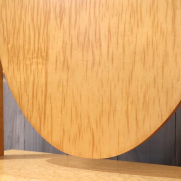 IDC OTSUKA(大塚家具)取扱いMATSUSO(松創)の卓上ミラーです IDC OTSUKA(大塚家具)取扱いMATSUSO(松創)の卓上ミラーです