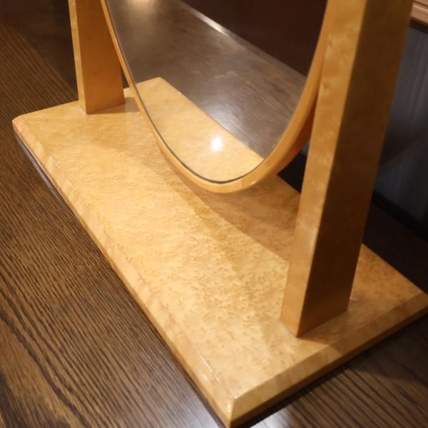 IDC OTSUKA(大塚家具)取扱いMATSUSO(松創)の卓上ミラーです IDC OTSUKA(大塚家具)取扱いMATSUSO(松創)の卓上ミラーです