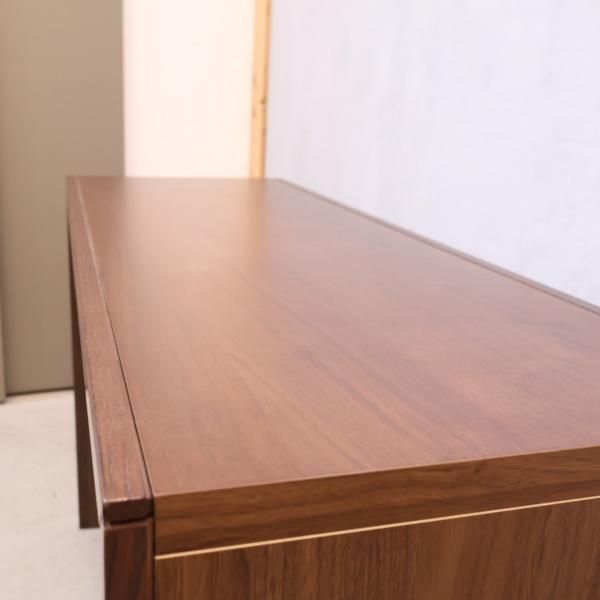 IDC大塚家具取扱いのメーカーMeuble(モーブル)のisland IDC大塚家具取扱いのメーカーMeuble(モーブル)のisland