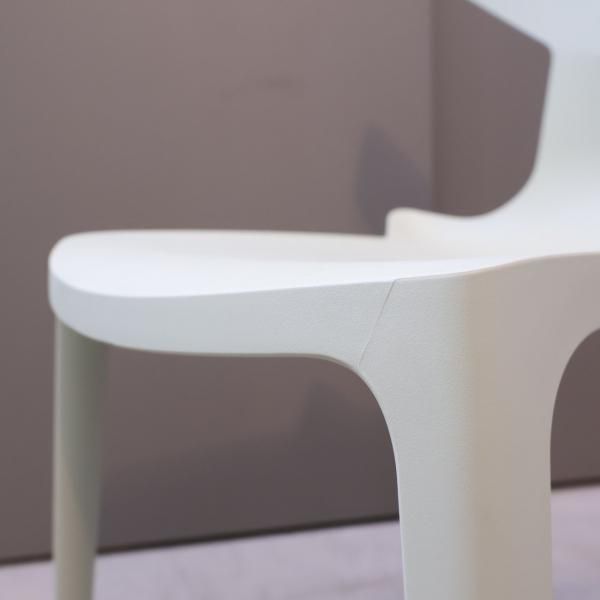 イタリアのブランドKARTELL(カルテル)のAntonio Citterio イタリアのブランドKARTELL(カルテル)のAntonio Citterio