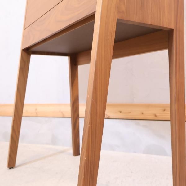 karimoku(カリモク家具)よりQT2811 ウォールナット材 ドレッサー karimoku(カリモク家具)よりQT2811 ウォールナット材 ドレッサー