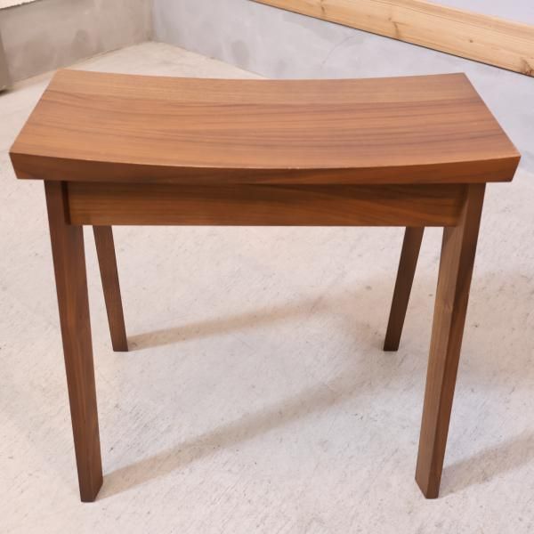 karimoku(カリモク家具)のXT0346ME スツールです karimoku(カリモク家具)のXT0346ME スツールです