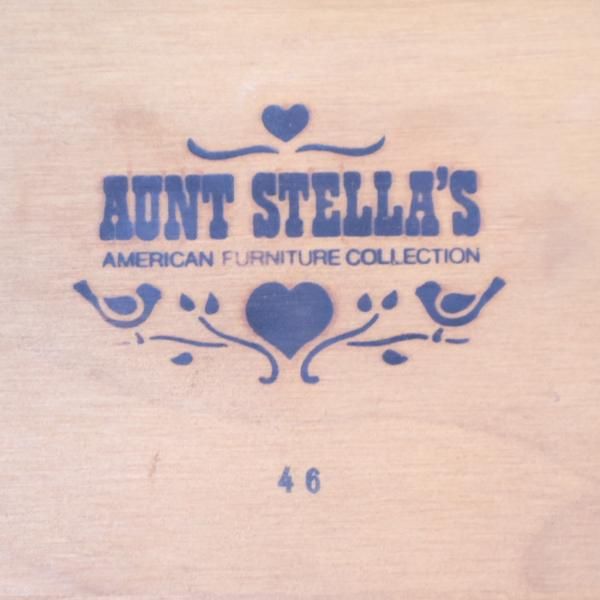 AUNT STELLA'S(アントステラ)のトレッスルテーブルです AUNT STELLA'S(アントステラ)のトレッスルテーブルです