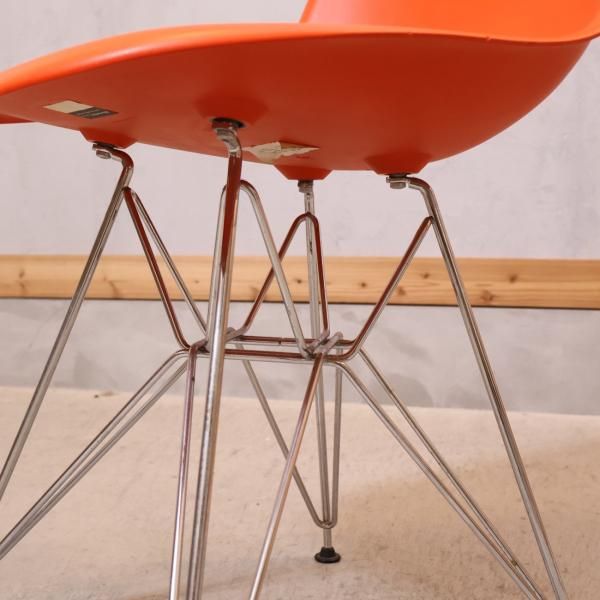 Hermanmiller(ハーマンミラー)社のイームズ ワイヤーベース Hermanmiller(ハーマンミラー)社のイームズ ワイヤーベース