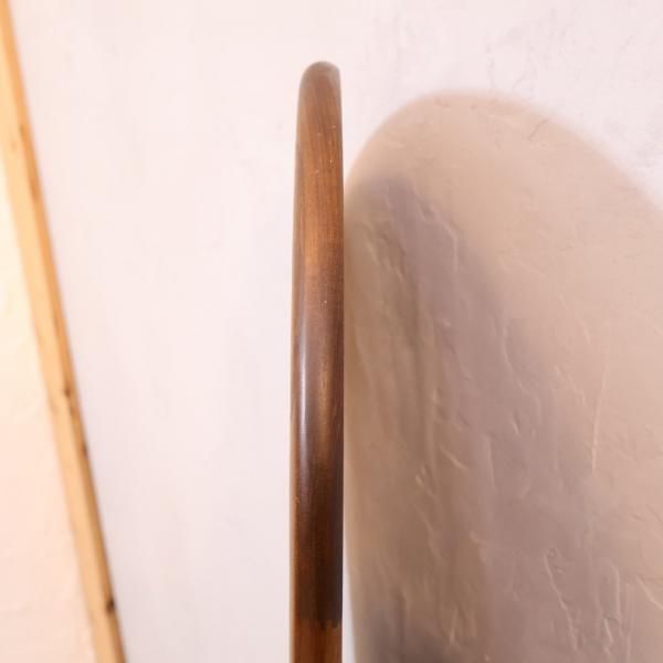 karimoku(カリモク家具)にて取り扱われていたウォールミラーです karimoku(カリモク家具)にて取り扱われていたウォールミラーです