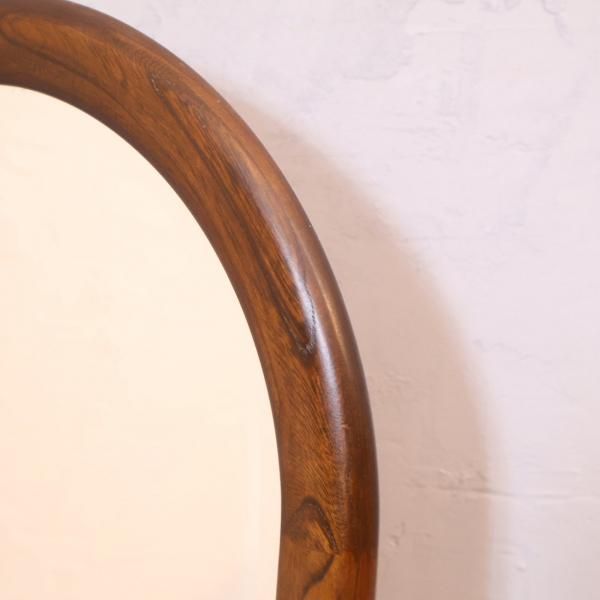 karimoku(カリモク家具)にて取り扱われていたウォールミラーです karimoku(カリモク家具)にて取り扱われていたウォールミラーです
