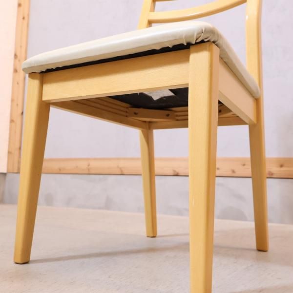 IDC OTSUKA(大塚家具)のフルート ダイニングチェア 2脚セット IDC OTSUKA(大塚家具)のフルート ダイニングチェア 2脚セット