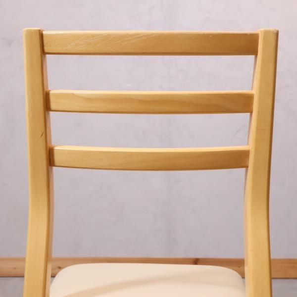IDC OTSUKA(大塚家具)のダイニングチェア 2脚セットです。スリム
