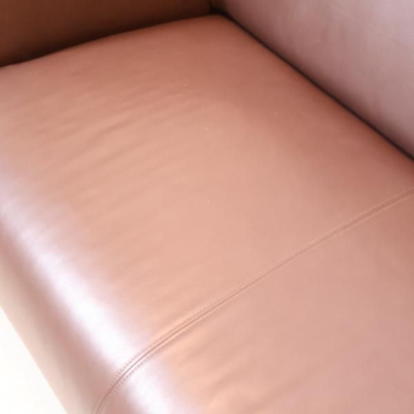 IDC OTSUKA(大塚家具)取り扱いのドイツのメーカーROLF BENZ IDC OTSUKA(大塚家具)取り扱いのドイツのメーカーROLF BENZ