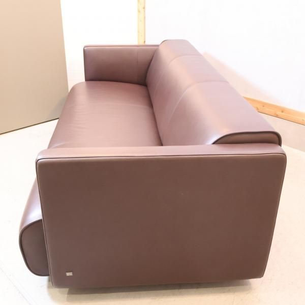 IDC OTSUKA(大塚家具)取り扱いのドイツのメーカーROLF BENZ IDC OTSUKA(大塚家具)取り扱いのドイツのメーカーROLF BENZ
