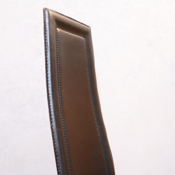 IDC OTSUKA(大塚家具)のダイニングチェア 2脚セットです。スリム IDC OTSUKA(大塚家具)のダイニングチェア 2脚セットです。スリム