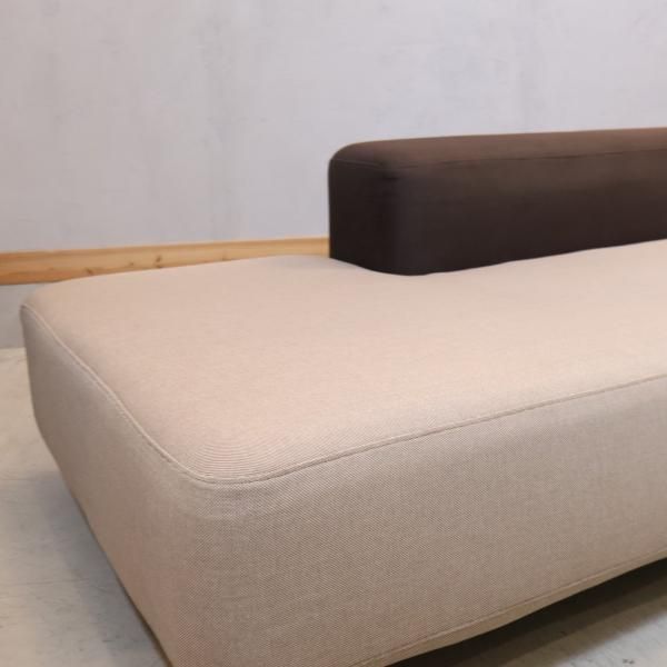 人気の無印良品(MUJI)のソファベンチです。高さを抑えた圧迫感を 人気の無印良品(MUJI)のソファベンチです。高さを抑えた圧迫感を