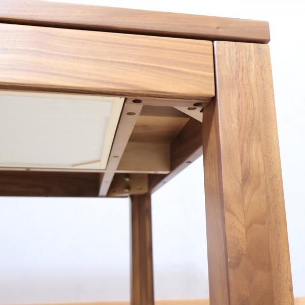 無印良品(MUJI)のウォールナット無垢材 引出し付ダイニング 無印良品(MUJI)のウォールナット無垢材 引出し付ダイニング
